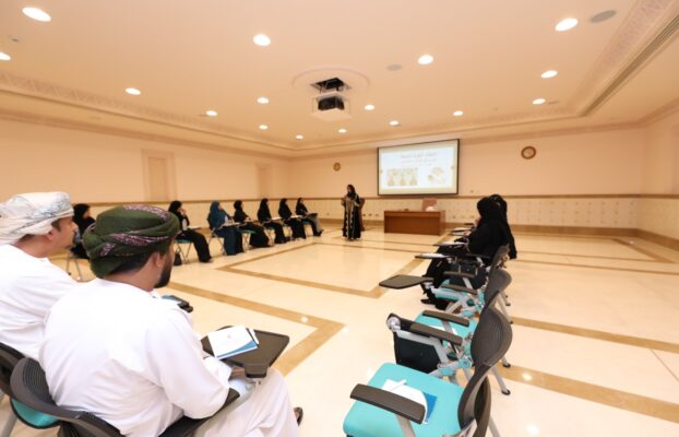 ورشة حول الأخطاء اللغوية الشائعة على مواقع التواصل الاجتماعي